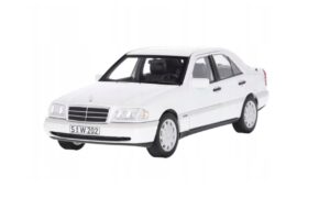 Mercedes-Benz C200 W202 1:18 Biały